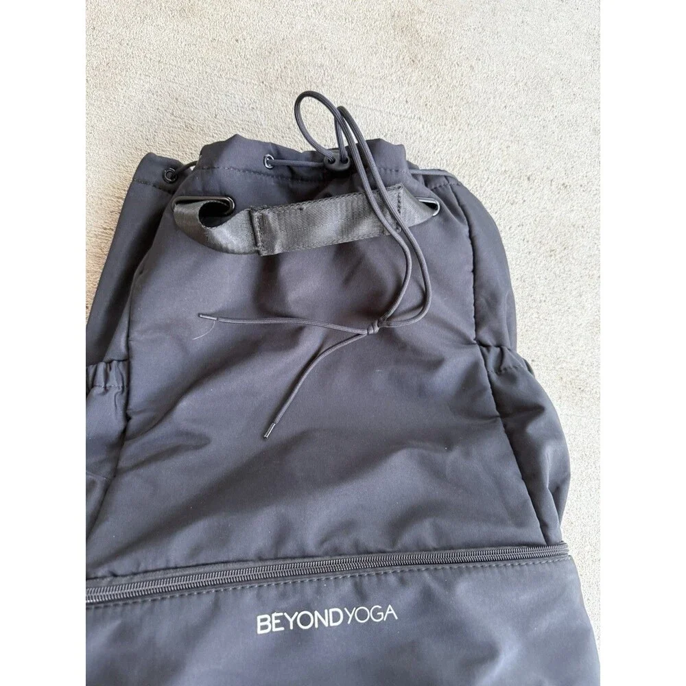 BEYOND YOGA Convertible Gym Bag Backpack 19” Black Tote With Straps And Handles